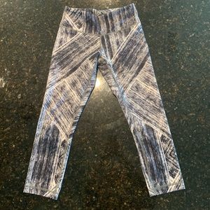 Lulu Lemon Cropped Legging